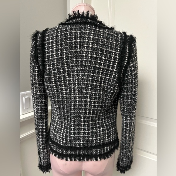 Guess by Marciano twill jacket size 6 NWOT never worn, excellent condition. - Picture 3 of 5